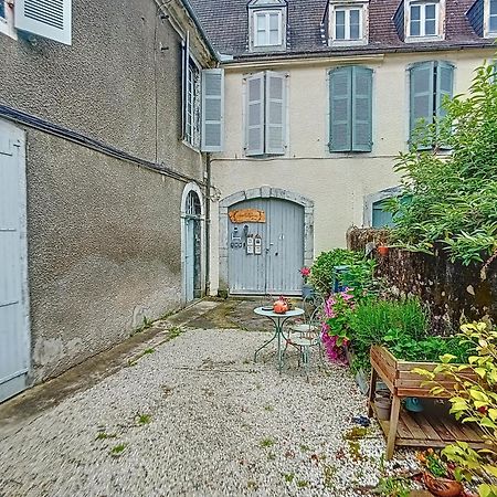 Hotel Les Glycines Oloron Exterior foto